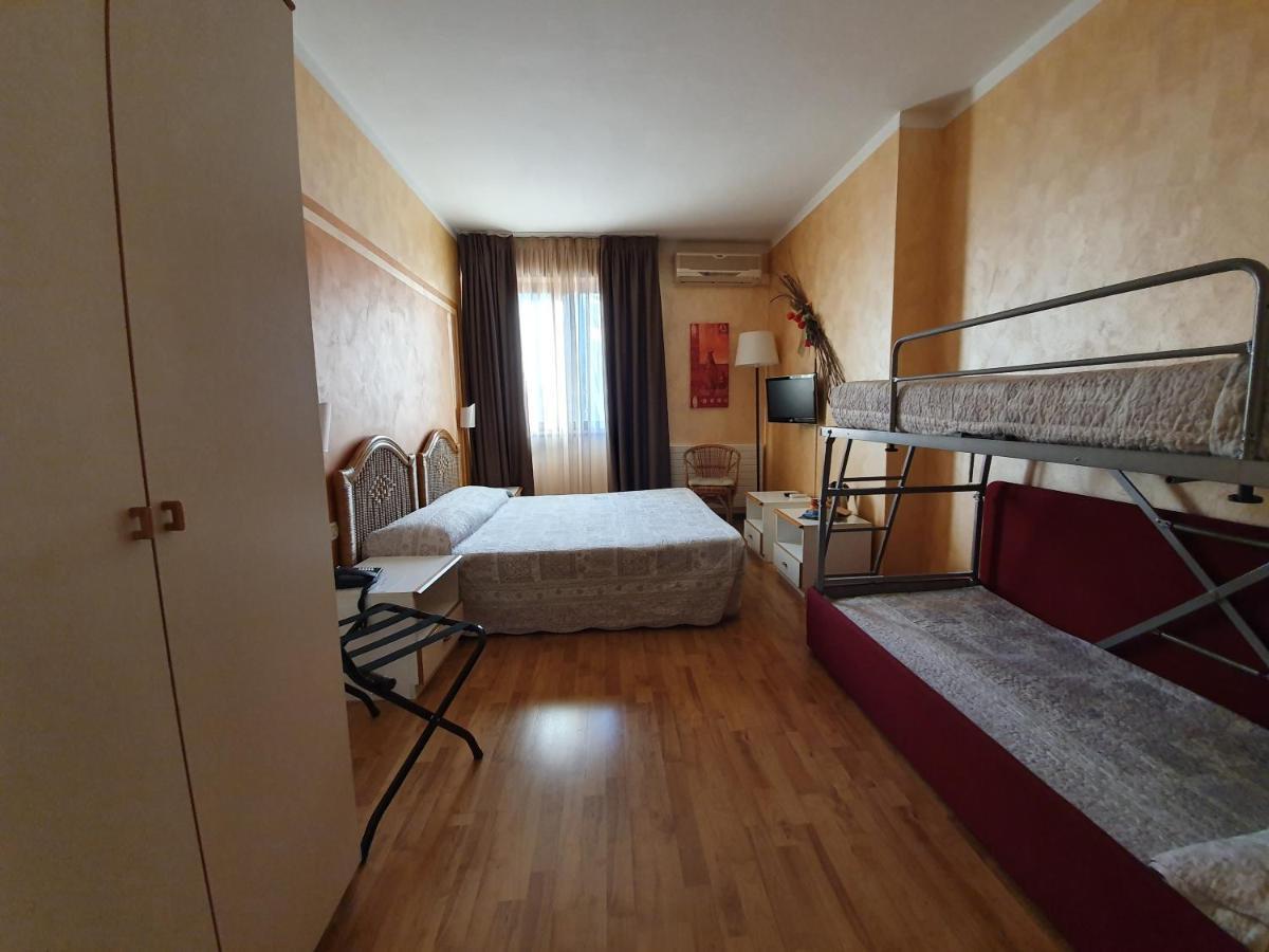 Hotel Le Pageot Αόστα Εξωτερικό φωτογραφία