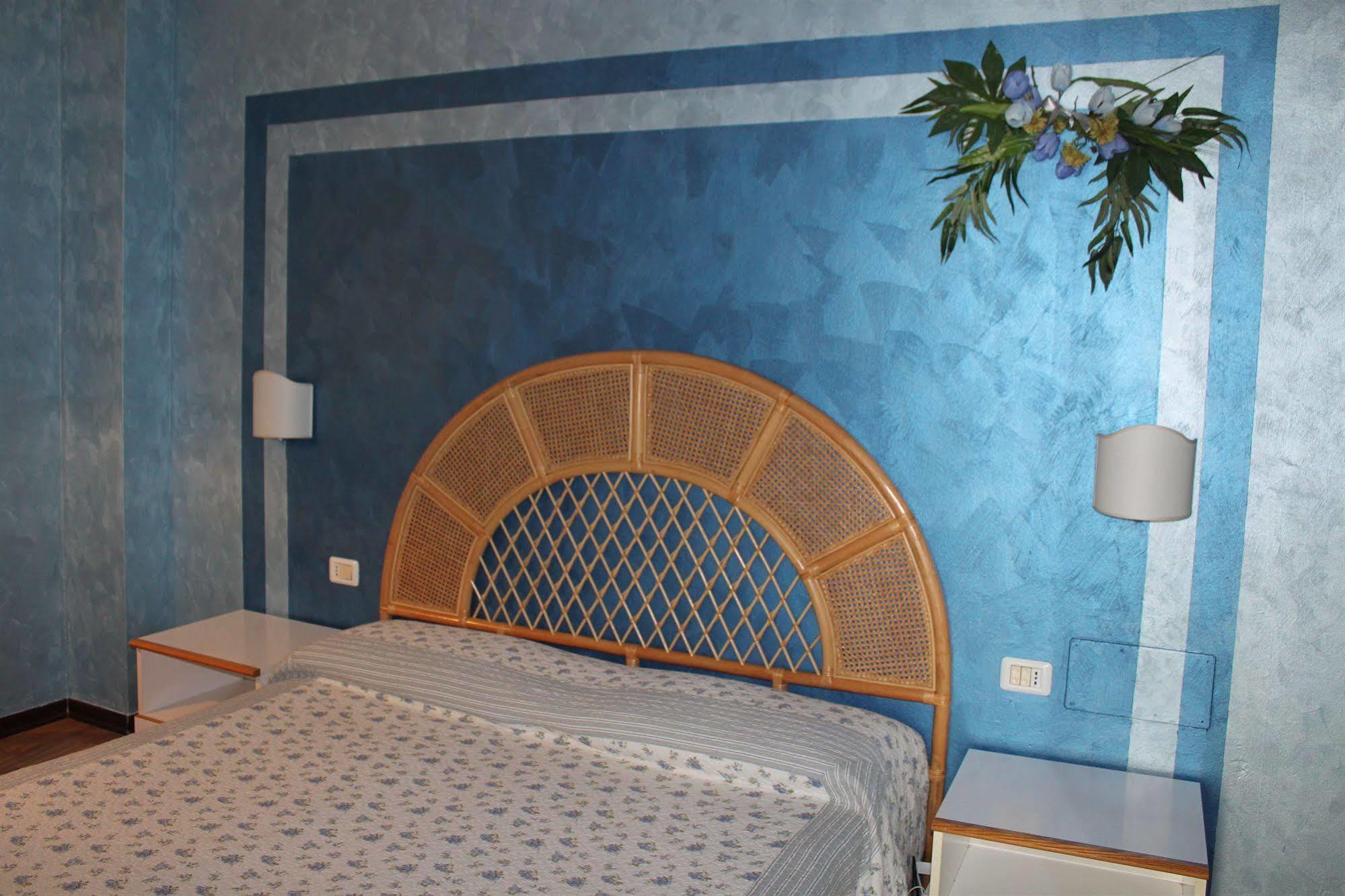 Hotel Le Pageot Αόστα Εξωτερικό φωτογραφία